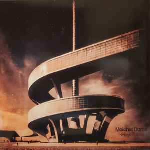 Molchat Doma -- Belaya Polosa